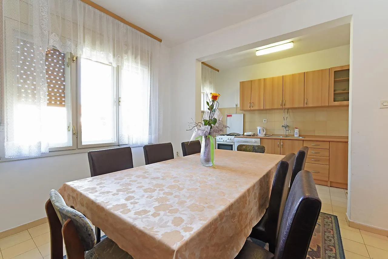 Apartments Josip 74 Pula Croatia