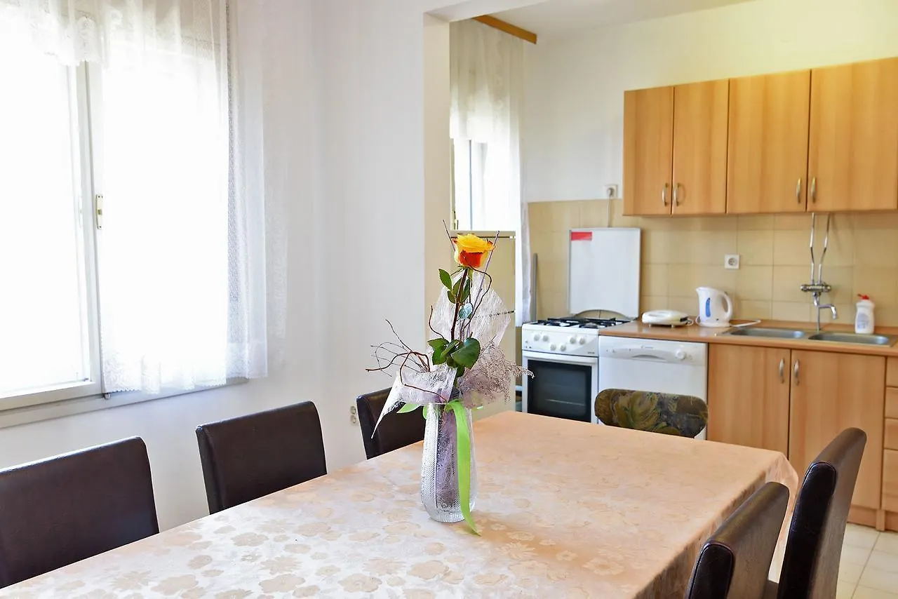 Apartments Josip 74 Pula