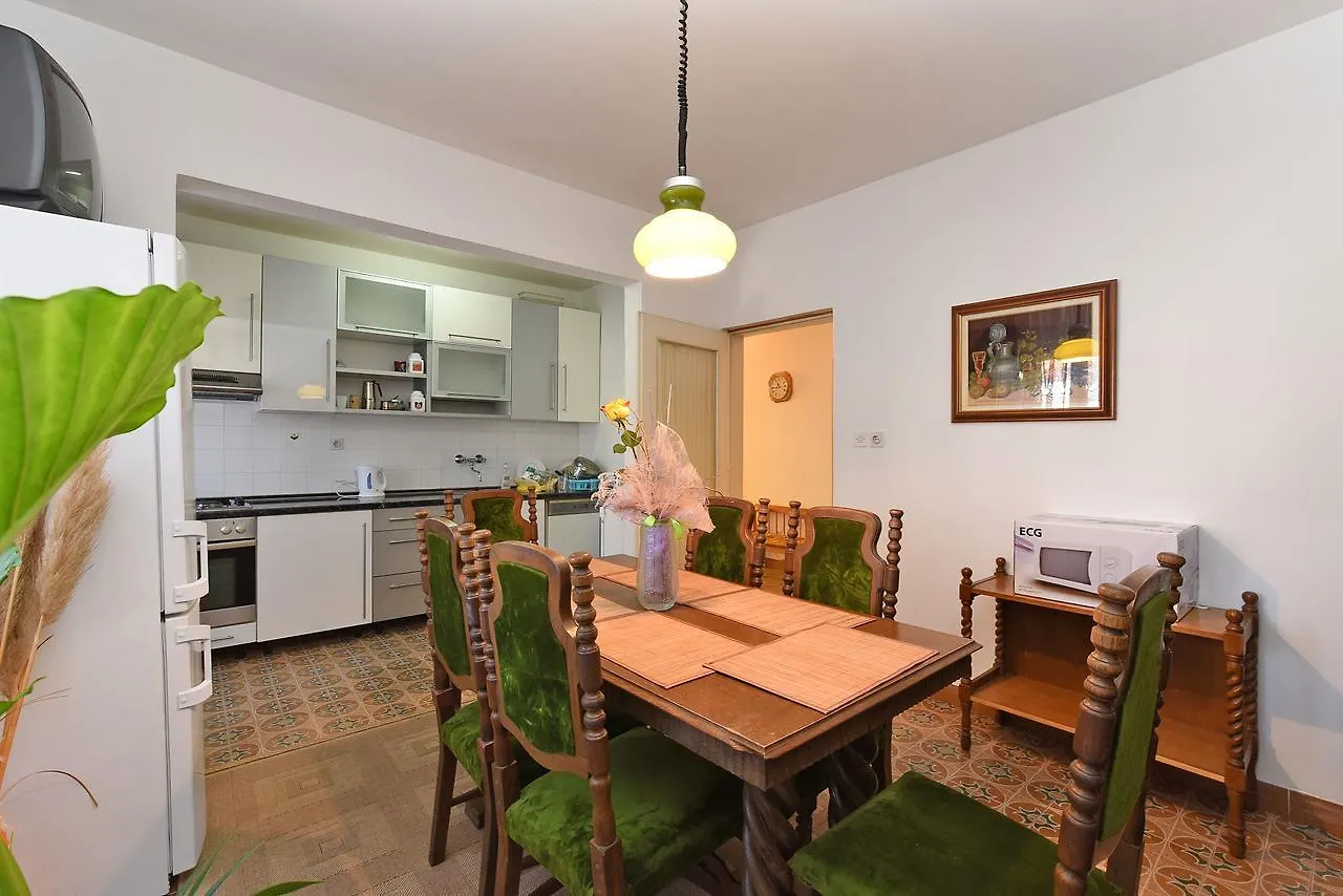 Apartments Josip 74 Pula