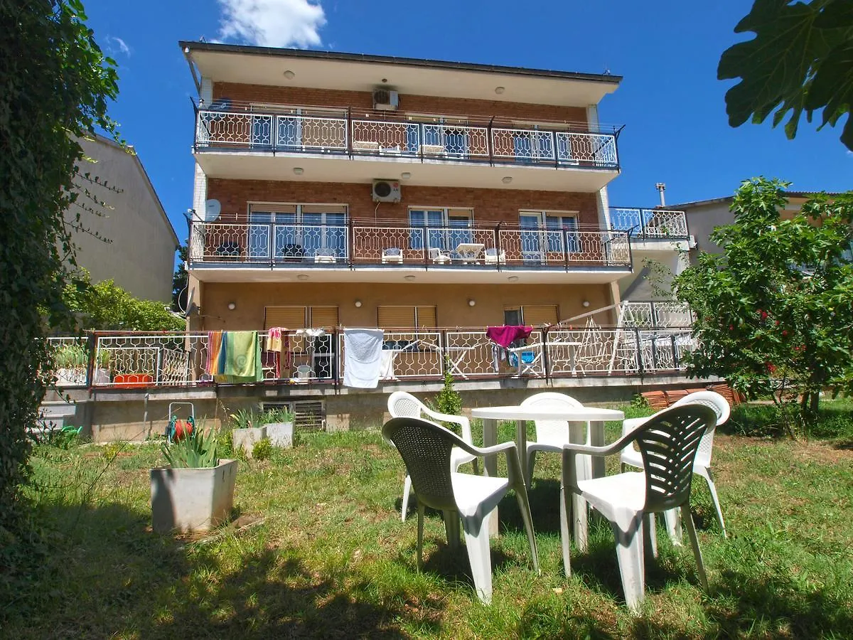Apartments Josip 74 Pula Croatia